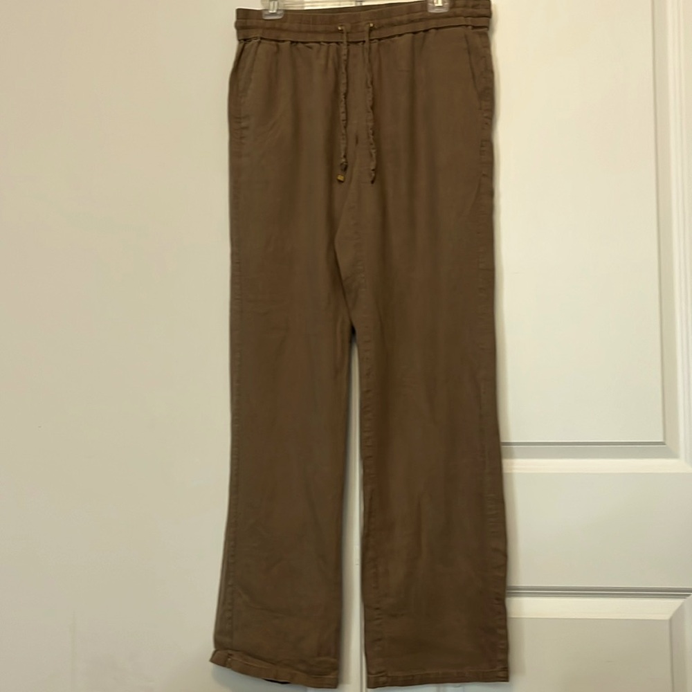 Loose fit pants